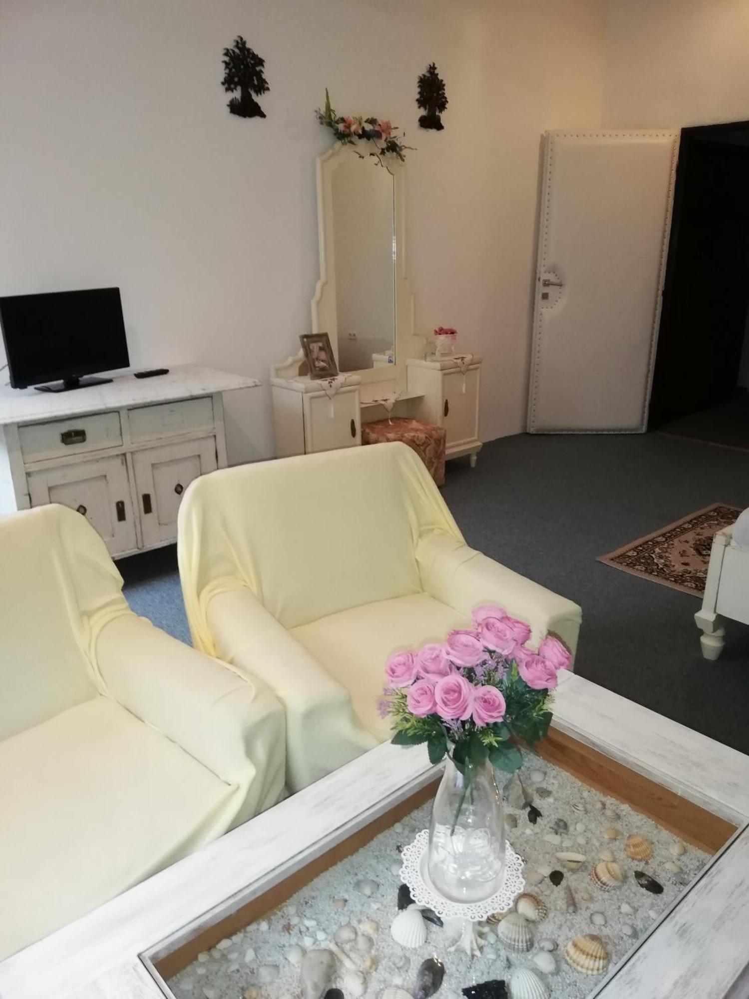 Hotel Kamenny Vrch Chomutov Room photo