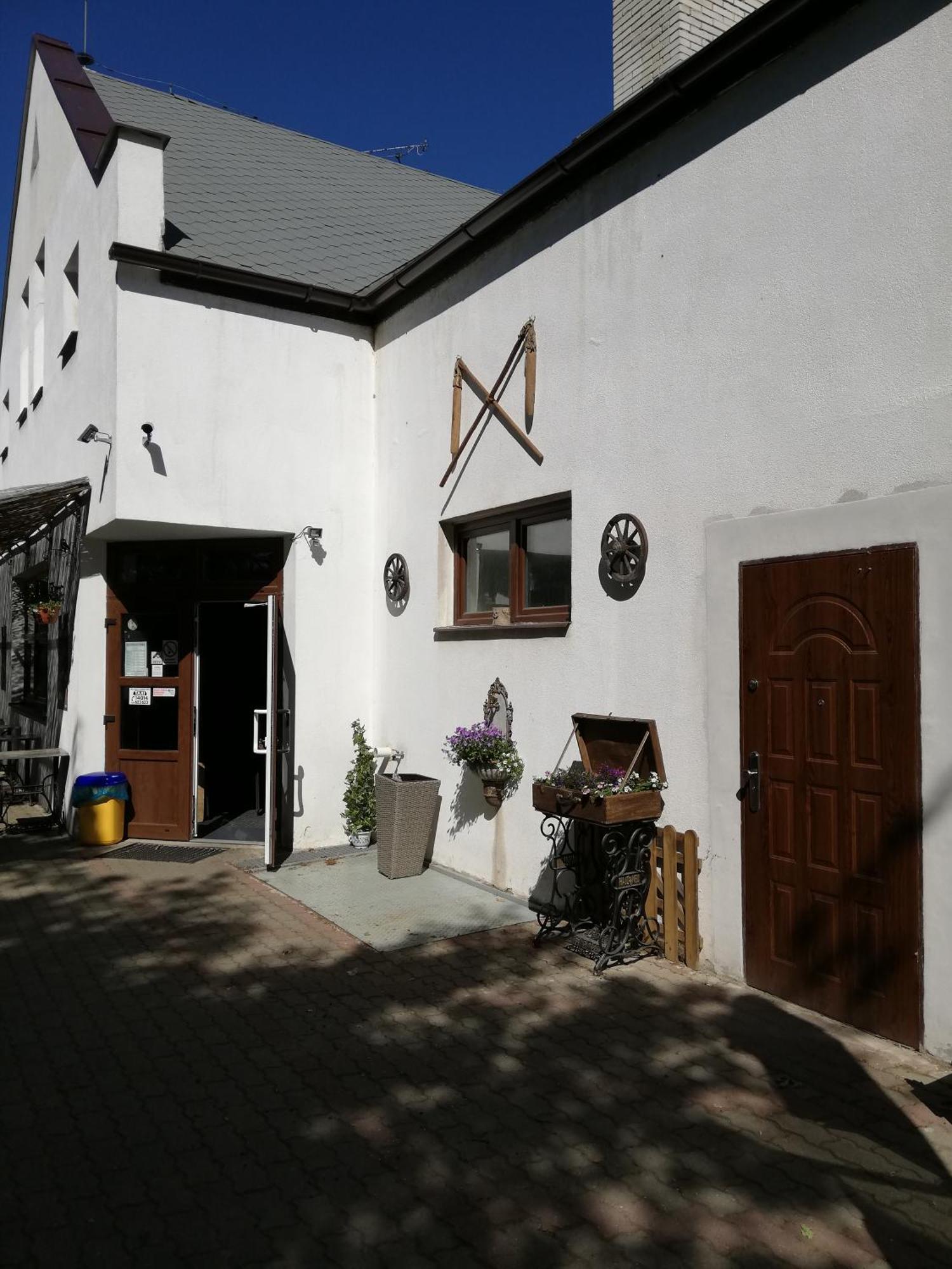 Hotel Kamenny Vrch Chomutov Exterior photo