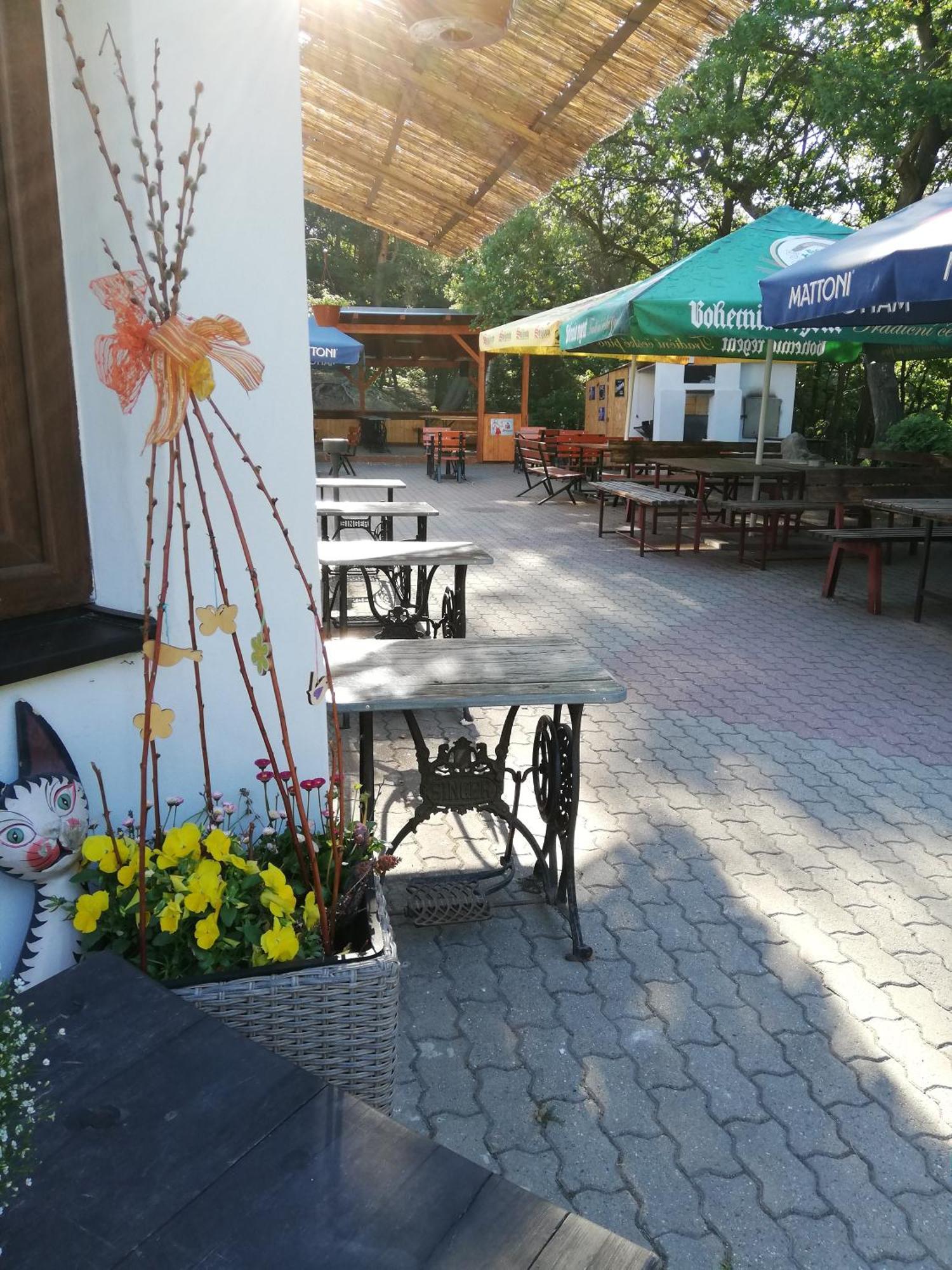 Hotel Kamenny Vrch Chomutov Exterior photo